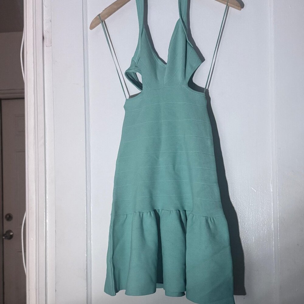 GUESS Aqua Cut-Out Mini Dress 💦 (XS)